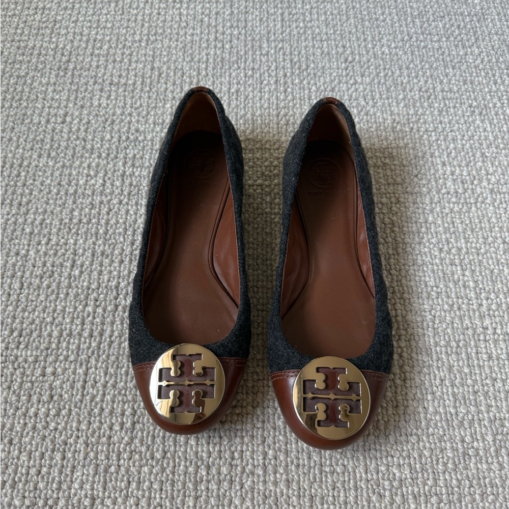 Tory Burch Black and Brown Flats with Gold Logo